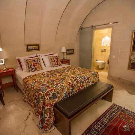 Ansia Hotel Ючхисар Екстериор снимка