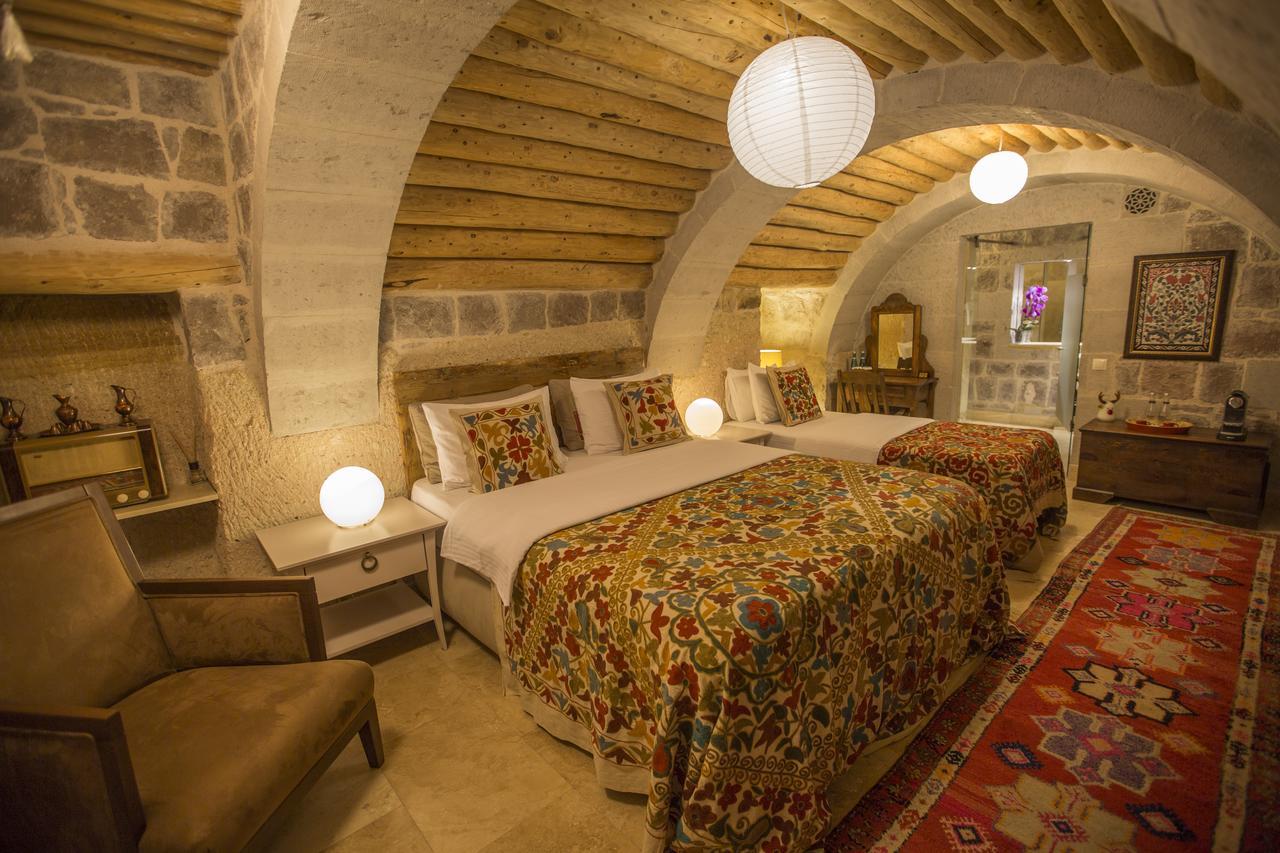 Ansia Hotel Ючхисар Екстериор снимка