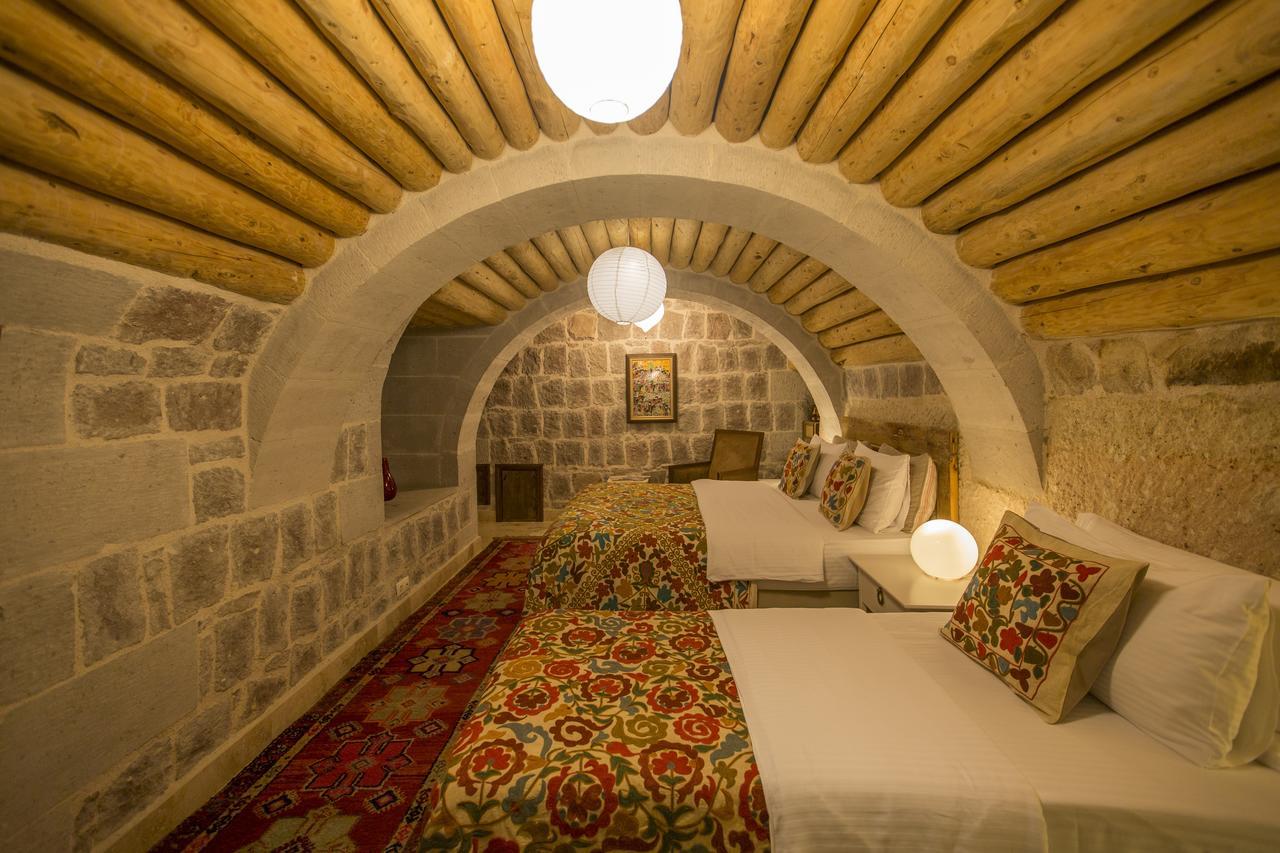 Ansia Hotel Ючхисар Екстериор снимка