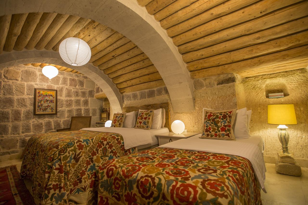 Ansia Hotel Ючхисар Екстериор снимка